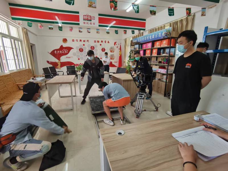 海淀区广告片拍摄公司：极简主义践行者，少即是多的视觉哲学